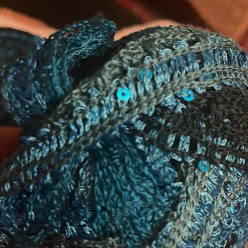 Yarn - Picture 3 of 5